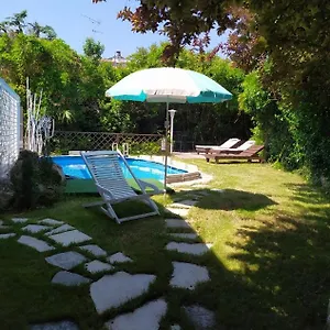  Apartment Luna Lombarda